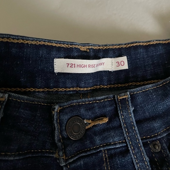 Levi’s 721 High Rise Skinny Jeans 30x30 Dark Wash - Picture 5 of 10
